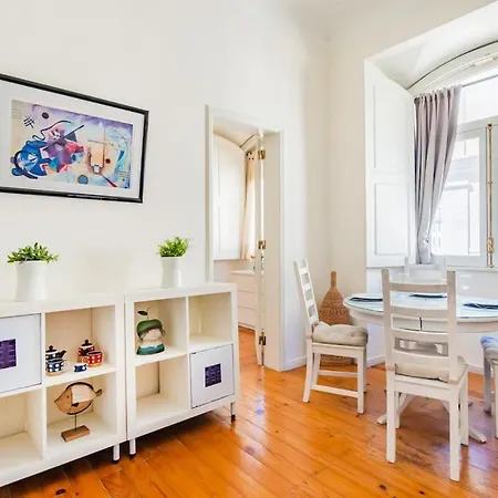 Downtown Nova Baixa Chiado Apartman *